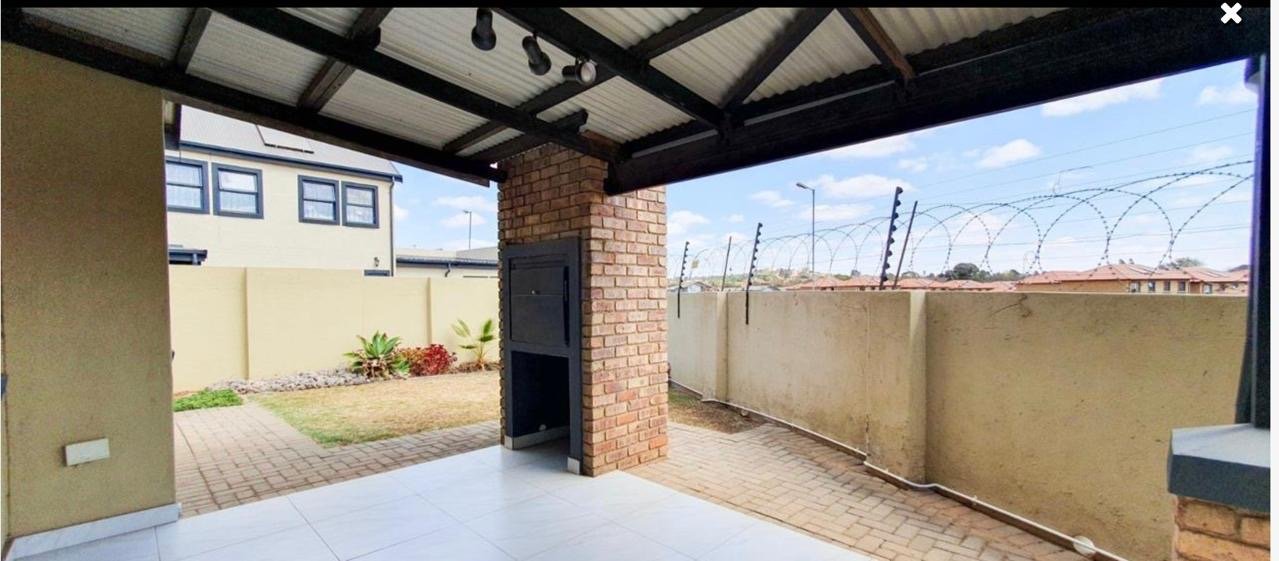 Full Title in an Estate - image 2