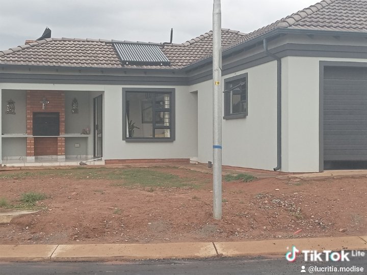 Heather View Akasia Pretoria North