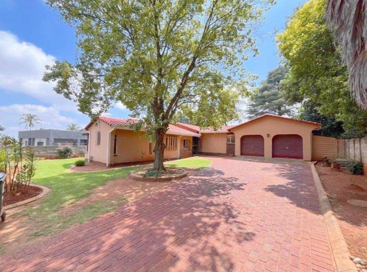 3-Bedroom house for sale - image 4