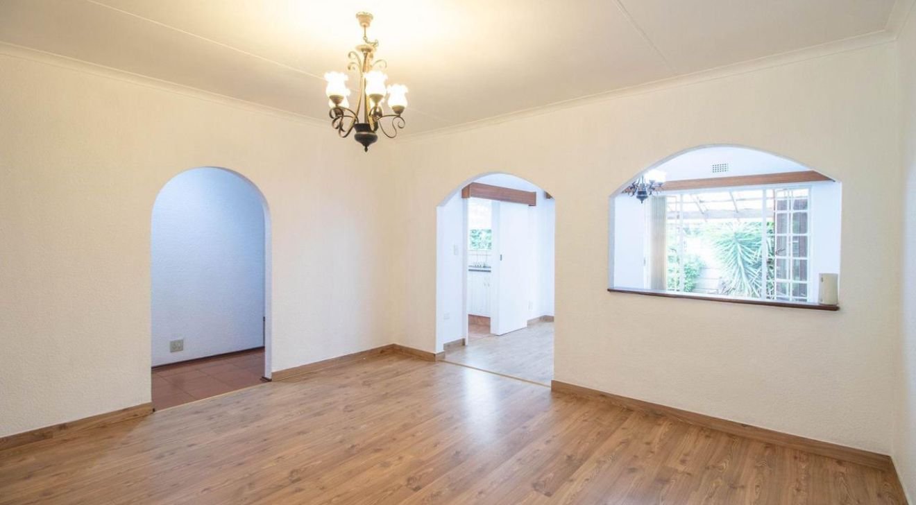 4-bedroom house for sale