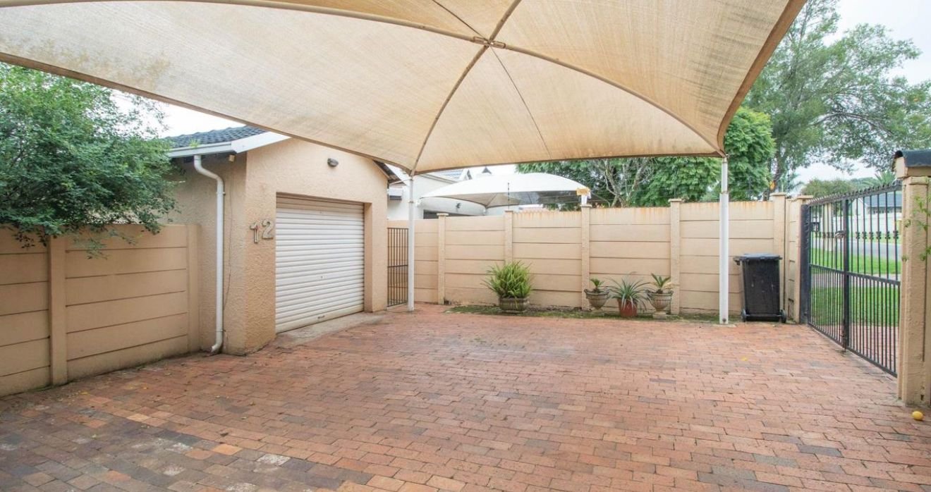 4-bedroom house for sale - image 4