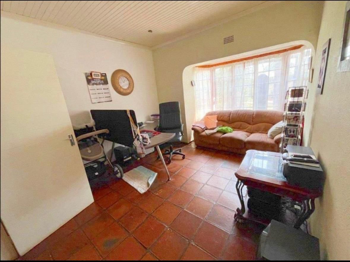 3-bedroom house for sale - image 3