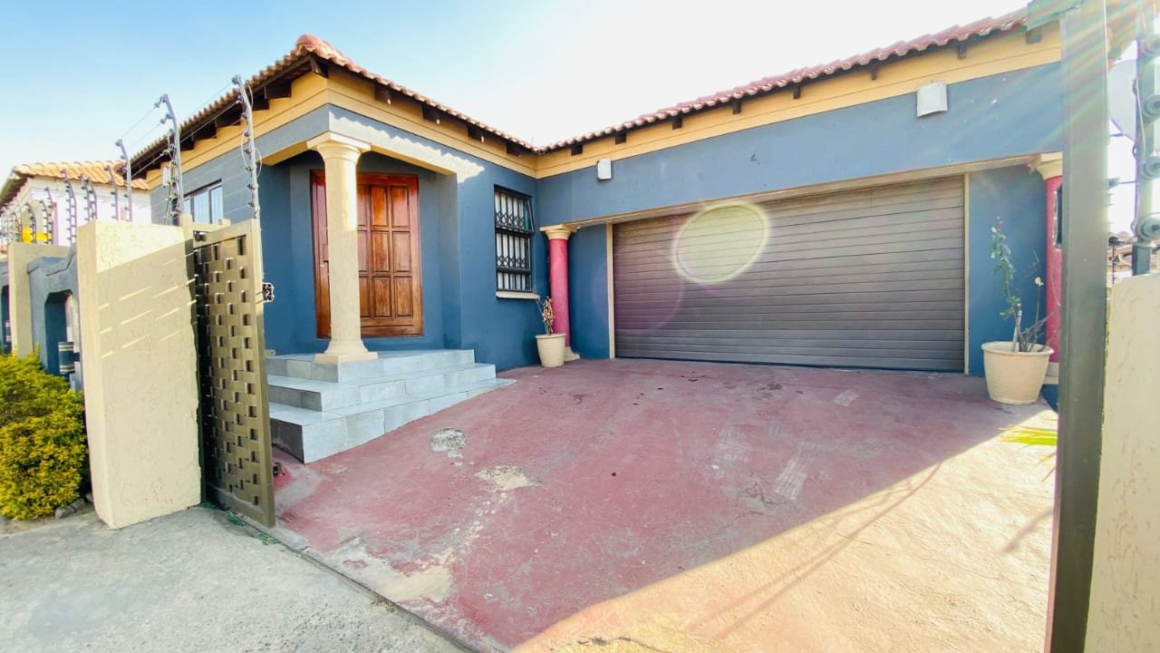 Property for sale - image 6