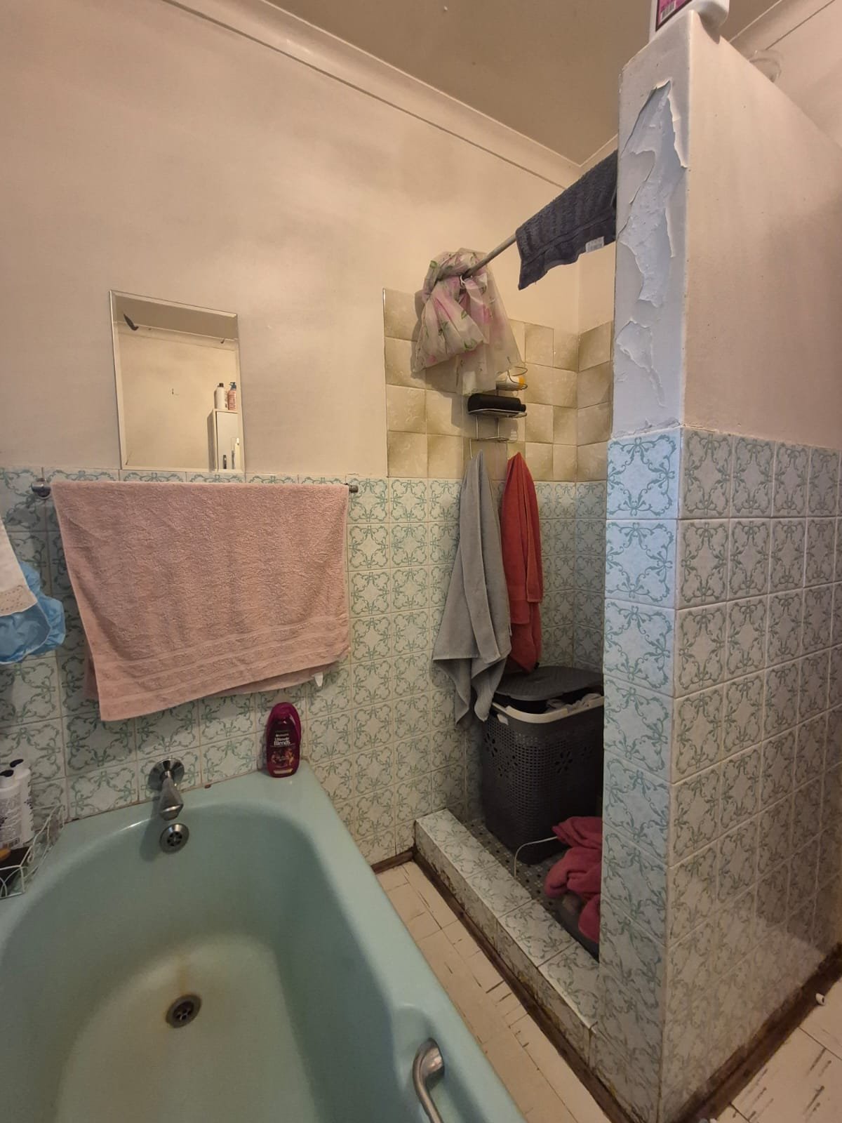 Property for sale - image 5