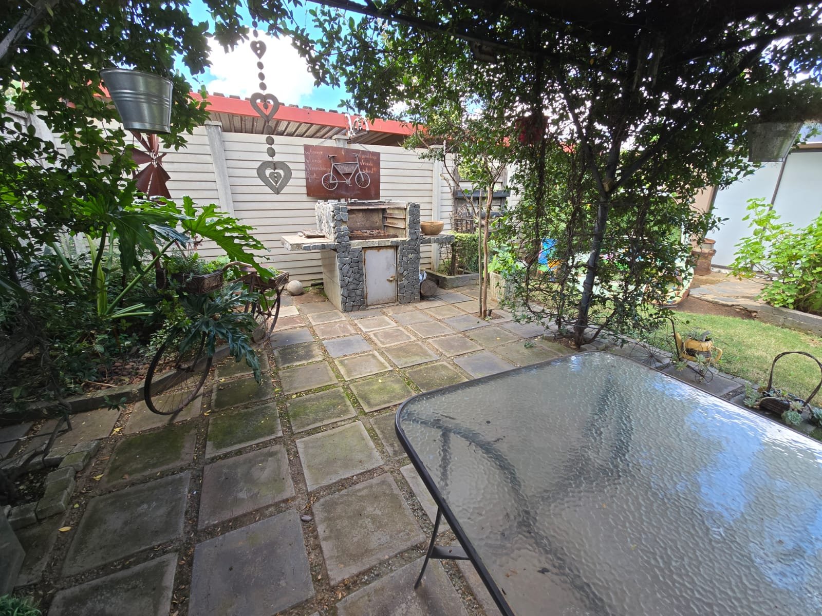 5 Bedroom House For Sale in Vanderbijlpark CW 6 - image 2