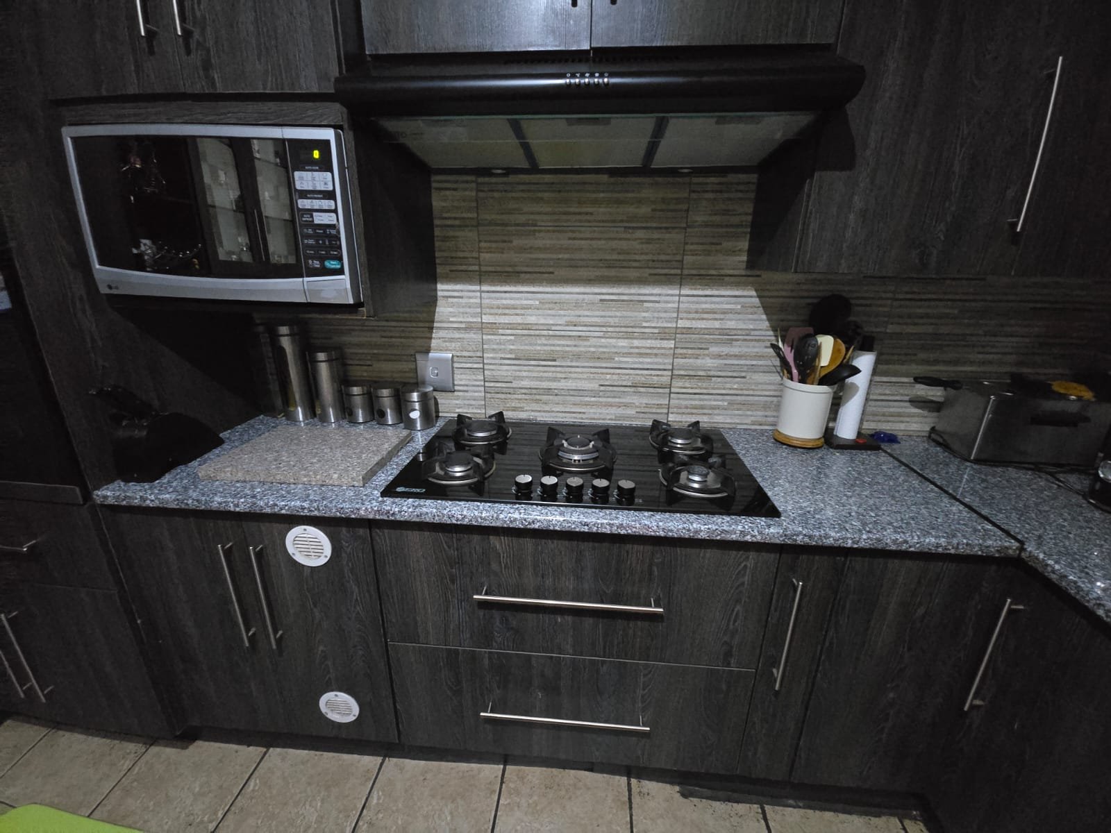 5 Bedroom House For Sale in Vanderbijlpark CW 6 - image 13