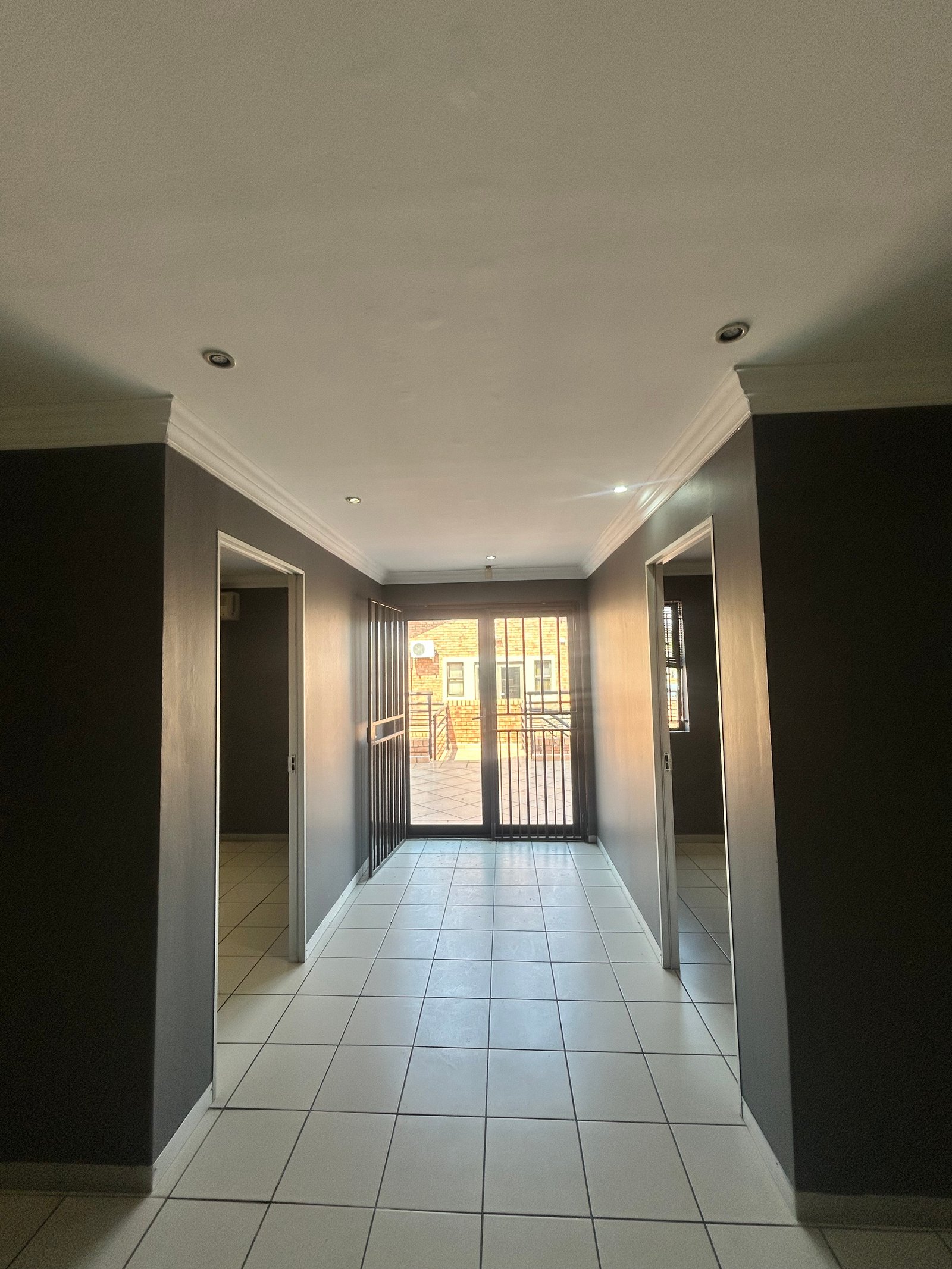 Block 816/1 Loft Right - image 7