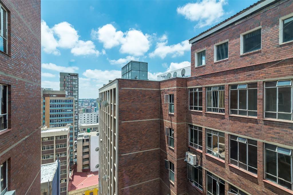 1 Bedroom Flat in the Heart of Johannesburg CBD