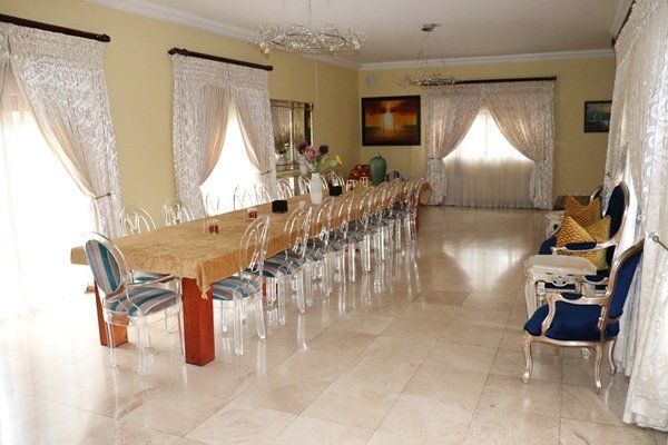 Exquisite 3000m2 Mansion in Mooikloof Residential Estate, Pretoria East - image 17