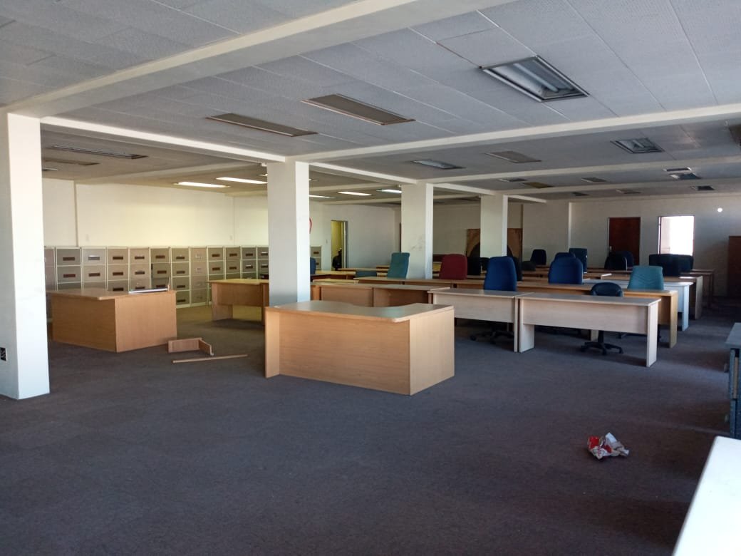 B12-1 – 520m² | Flexible Office / Training / Church Space To Let - image 3