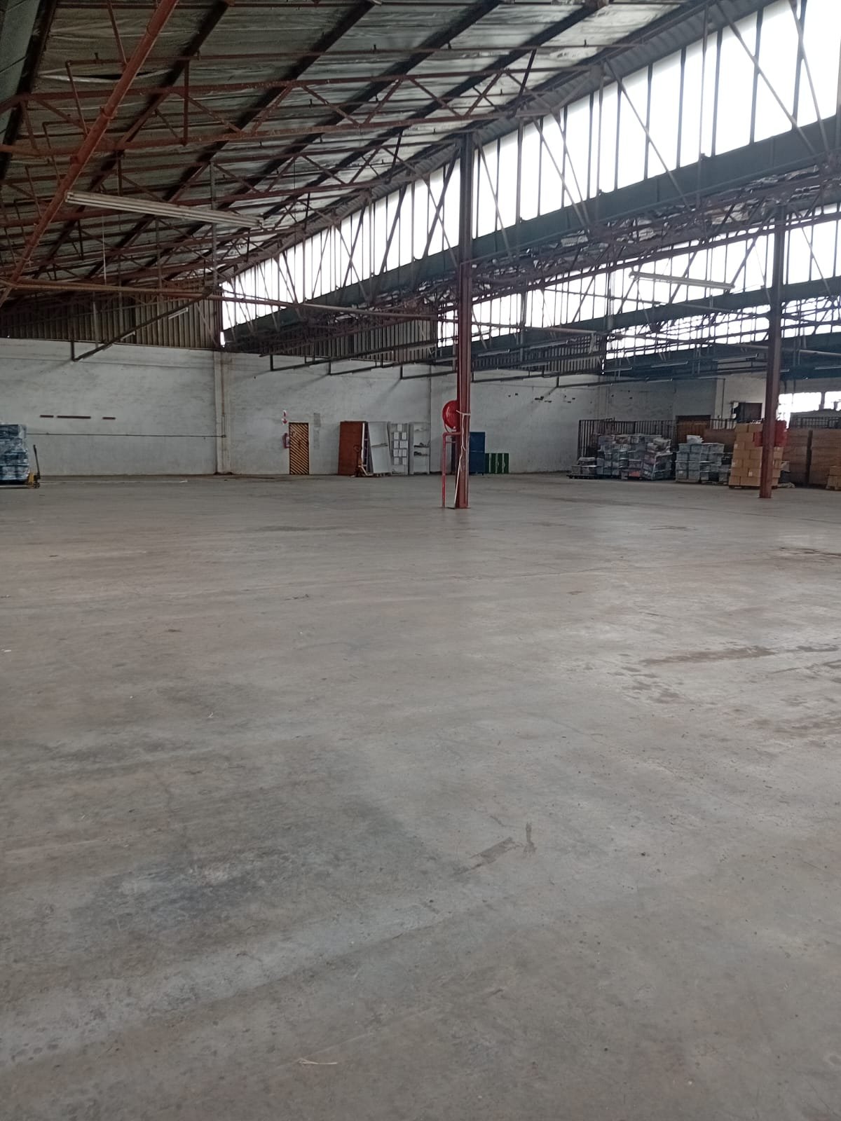 A9 – 1,527m² | 2nd Floor Factory / Workshop / Distribution Space To Let - image 6