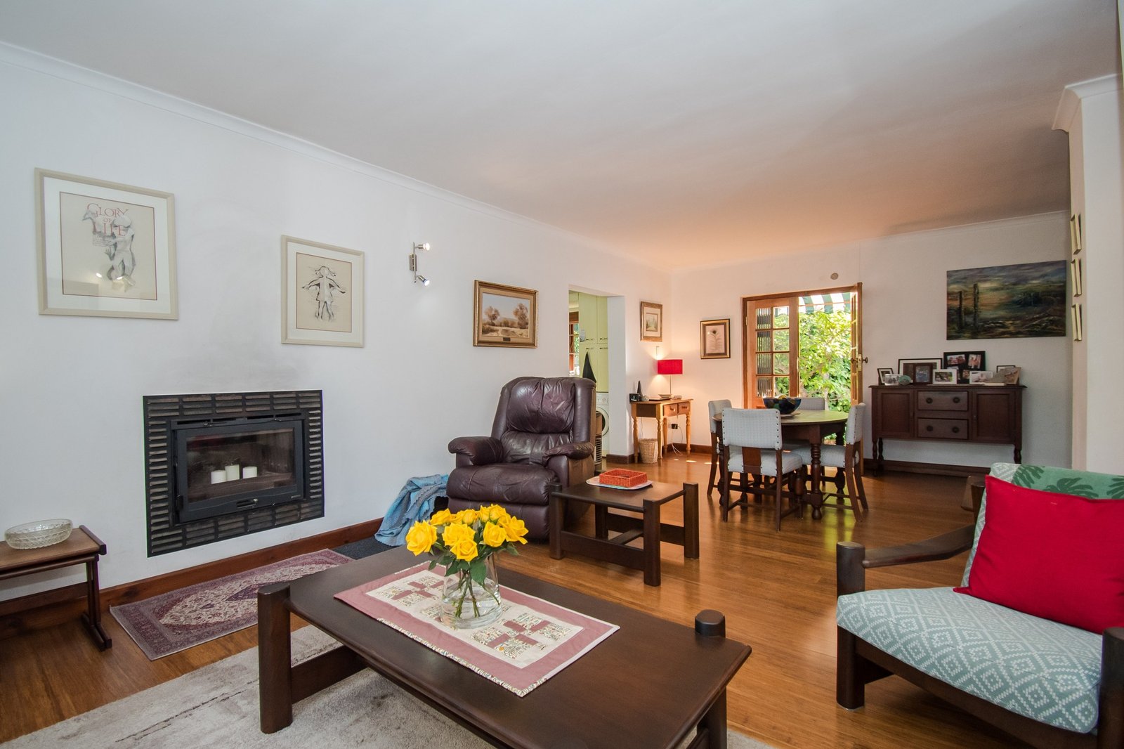 3 Bedroom Cape Cottage for Sale in Somerset West - Granny Flat, Garden & Walk to Somerset House