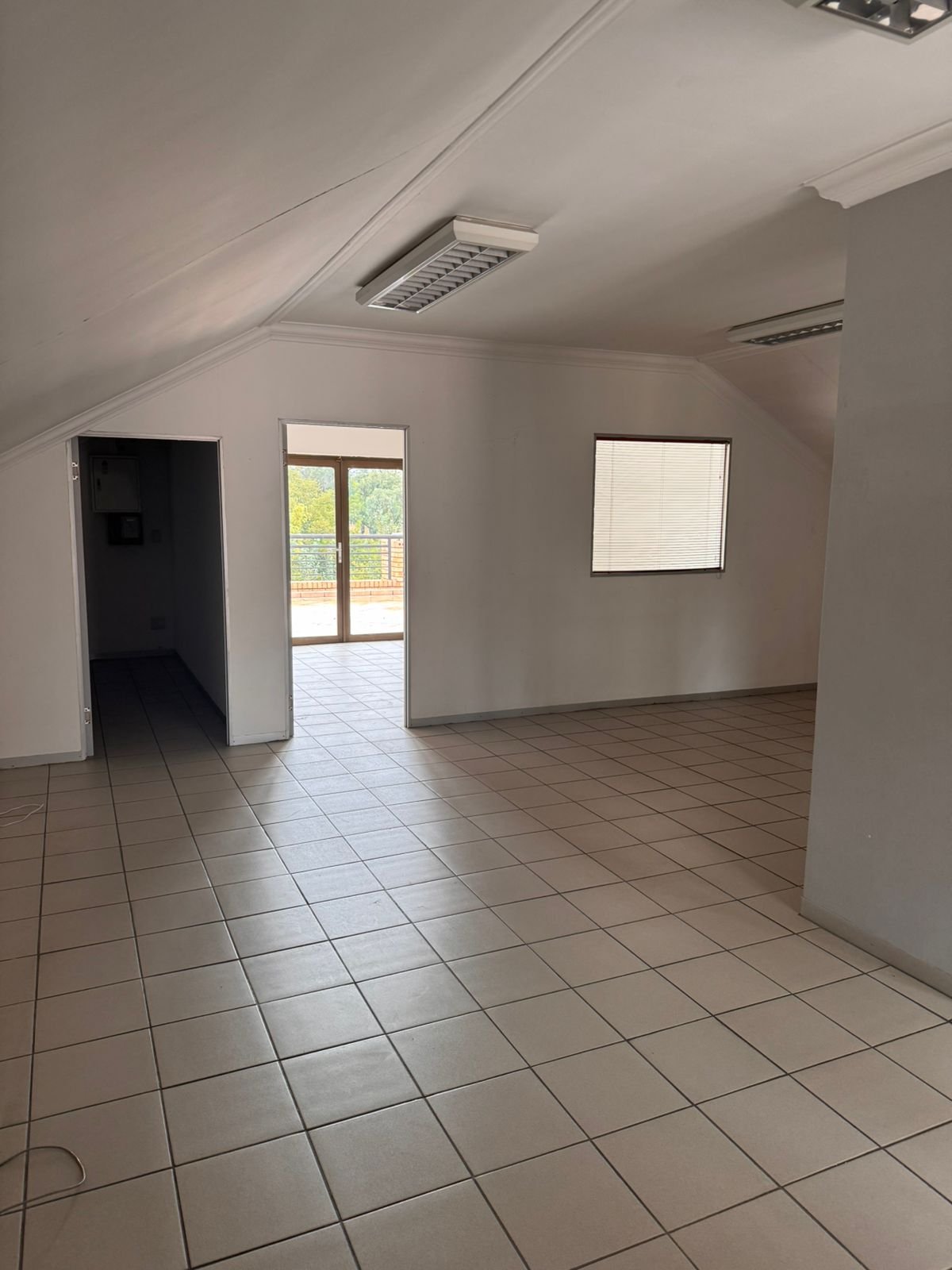 90m² Loft Office Space to Let at Hammets Crossing Office Park - Modern Commercial Unit with Balconies