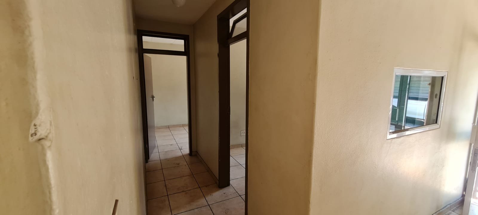 BC2 – 305m² Warehouse, Workshop, Factory Space to Let