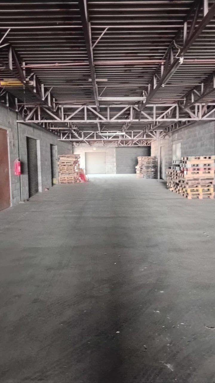 G26 – 67m² Secure Storage Unit to Let
