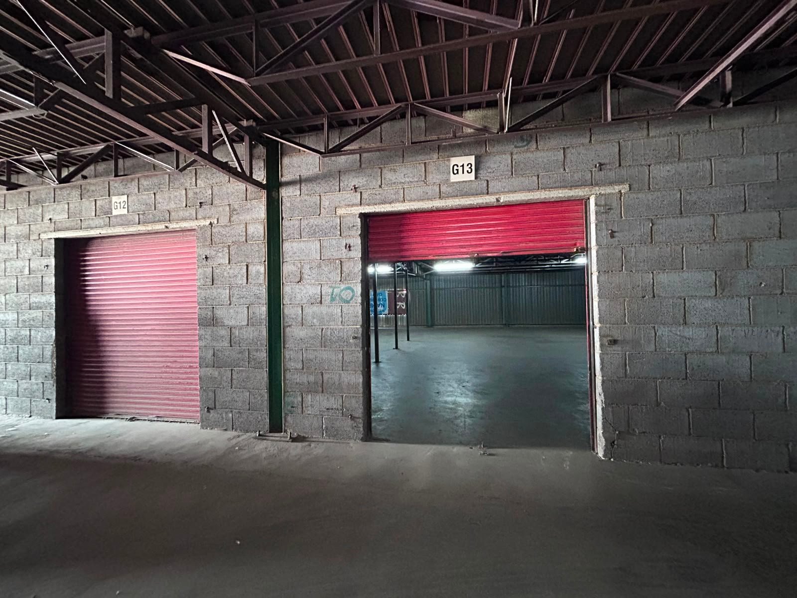 G12 – 147m² – G13 – 147m² Total – 294m² Secure Storage Space to Let