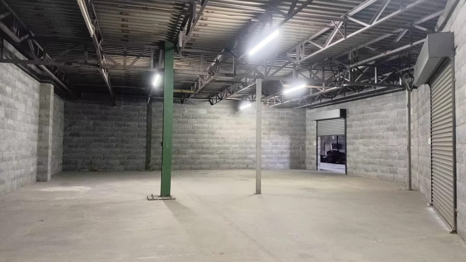 G21 – G22 – 175m² Secure Storage Space to Let